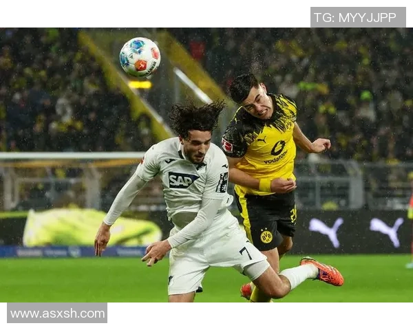 意甲大战：多特蒙德狂胜莱比锡五球引发全场震撼